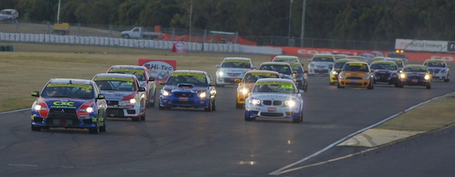 The Australian Manufacturer's Cup race gets underway, racing into the night The Australian Manufacturer's Cup race gets underway, racing into the night