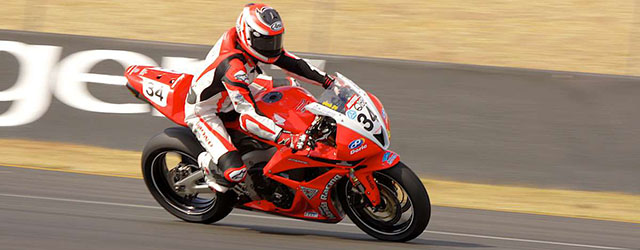 Josh Hook aboard his Motologic Honda in the Supersport category