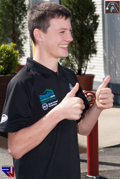 Thumbs up from Olly