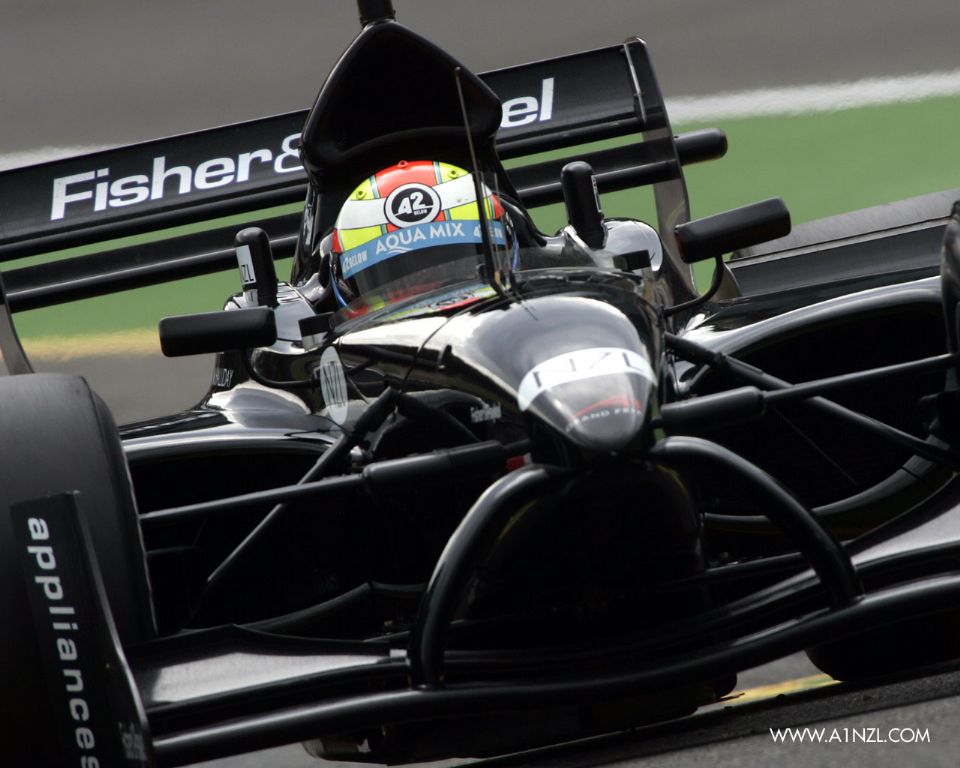 There were podiums on offer with the competitive New Zealand A1GP team where Matt Halliday shared the seat with Jonny Reid (photo: Matt Halliday)