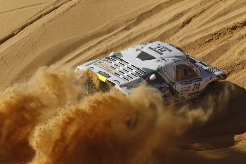 Africa Eco Race crédit photo : Alain ROSSIGNOL - Jorge CUNIA //www.africarace-live.com