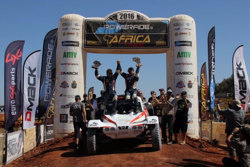 Africa Eco Race crédit photo : Alain ROSSIGNOL - Jorge CUNIA //www.africarace-live.com