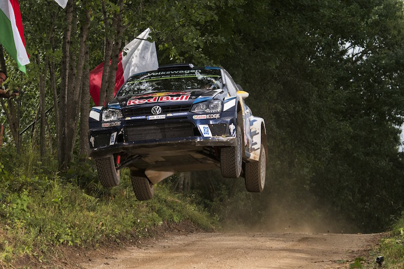 Andreas Mikkelsen (NOR) performs during FIA World Rally Championship 2016 Poland in Mikolajki, Poland on July 1, 2016 // Jaanus Ree/Red Bull Content Pool // P-20160701-00632 // Usage for editorial use only // Please go to www.redbullcontentpool.com for further information. //